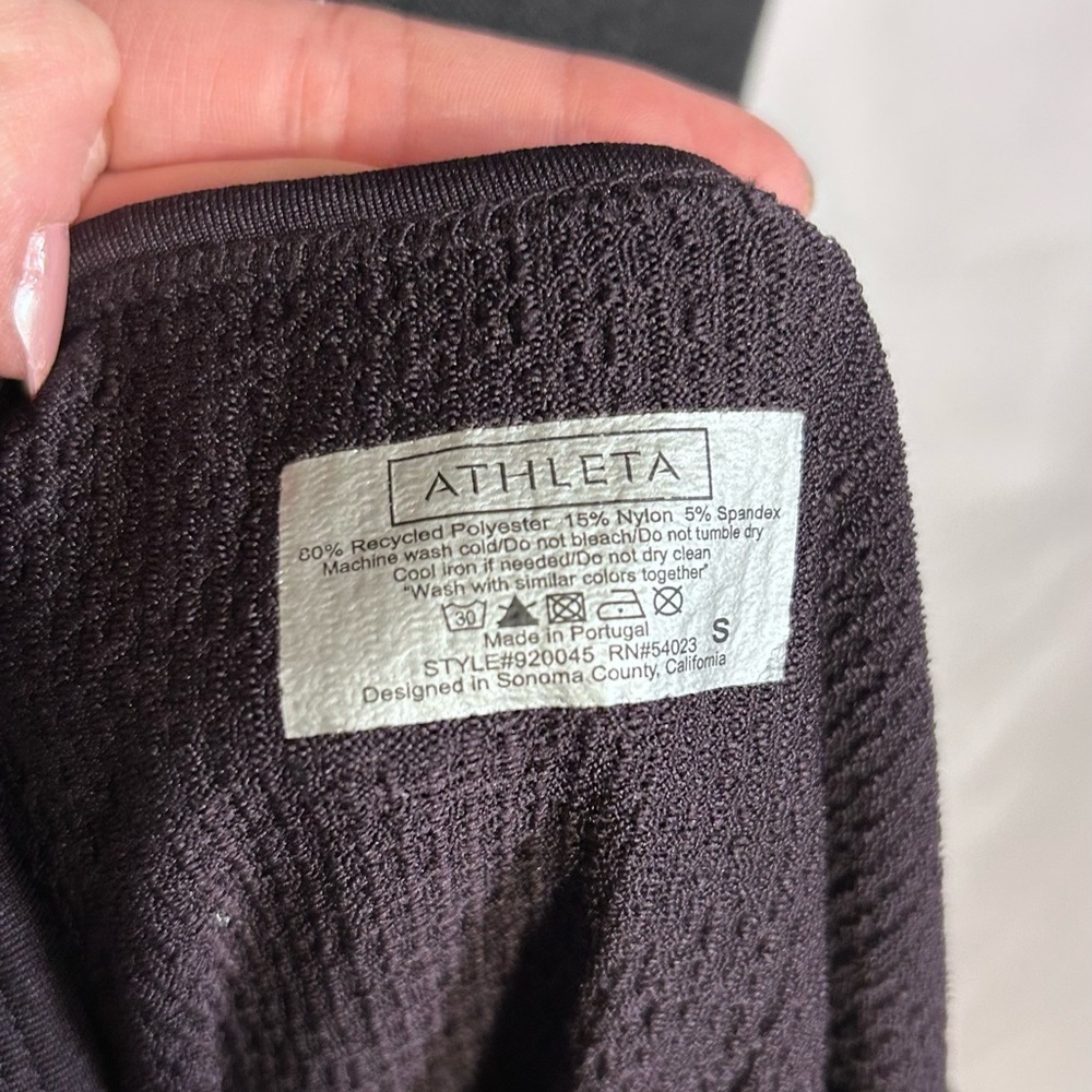 Athleta Deep Purple Ribbed Tank - Picture 3 of 3